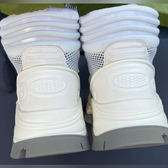 Nwb. Gucci lace up ankle boots,cream/light grey/off white,leather, fabric,rubber - Picture 9 of 10